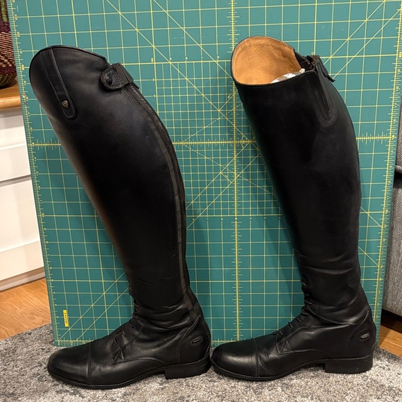 Ariat Tall Wide Black Riding Boots - Picture 9 of 13